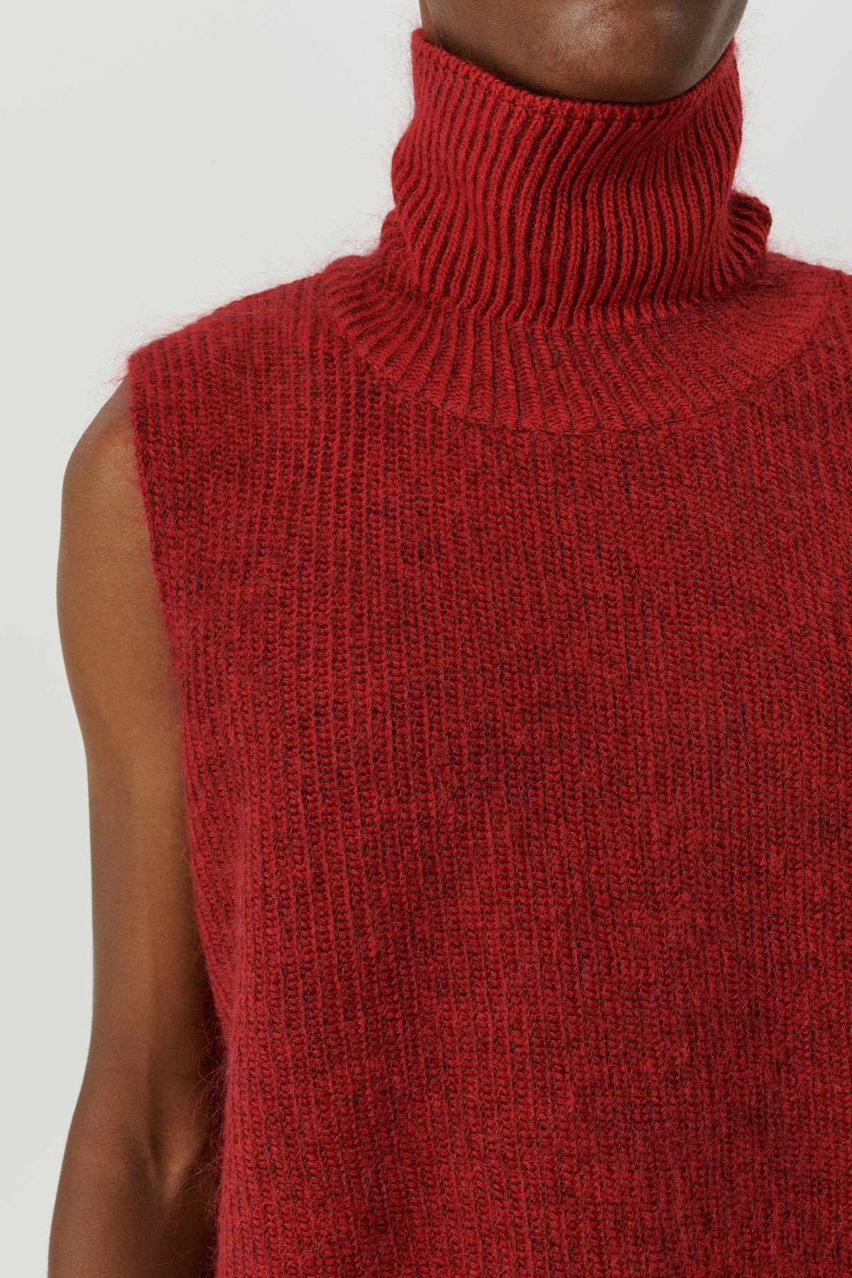 SOULLAND Eira Vest Knitwear Red