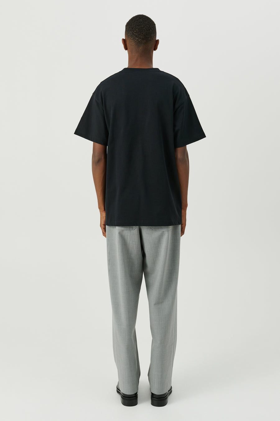 SOULLAND Kai Beaded Logo T-shirt T-shirt Black