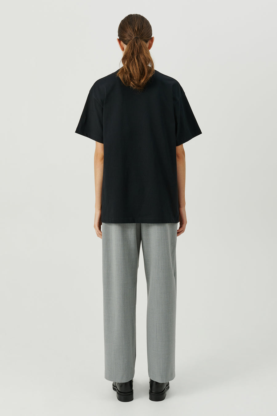SOULLAND Kai Beaded Logo T-shirt T-shirt Black