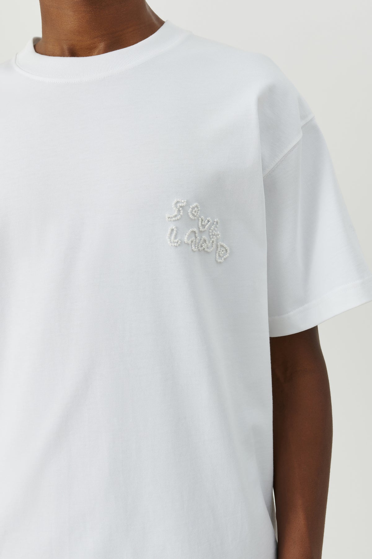 SOULLAND Kai Beaded Logo T-shirt T-shirt White