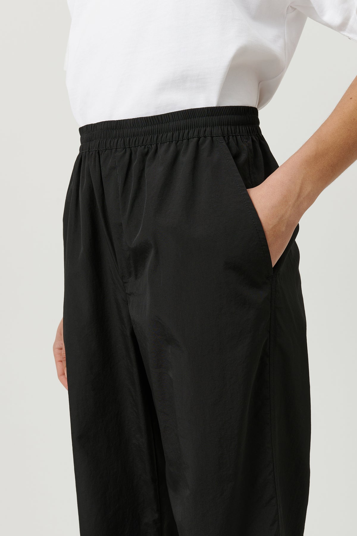 SOULLAND NEO pants Pants Black