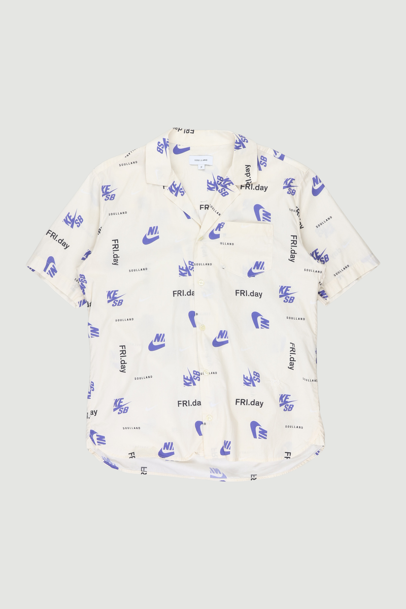 Reseller Nike FRI.day Shirt - S